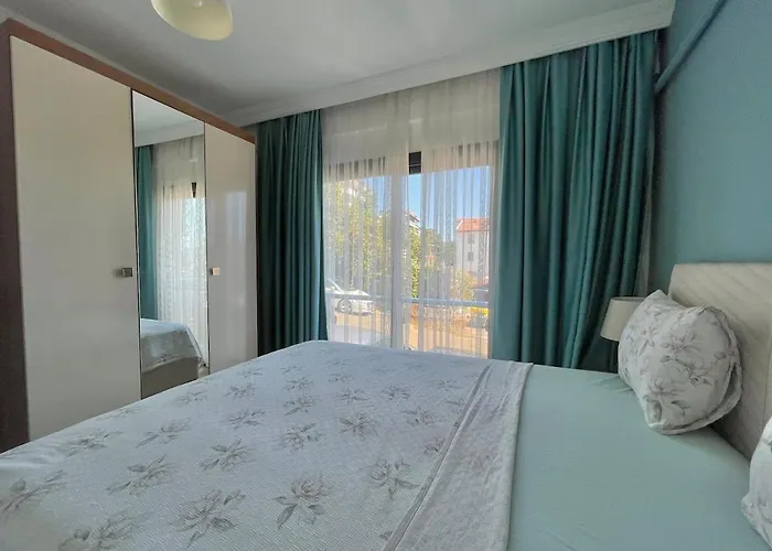 Deniz Manzarali, Plaja 100 Metre, Luks 1 Marmaris