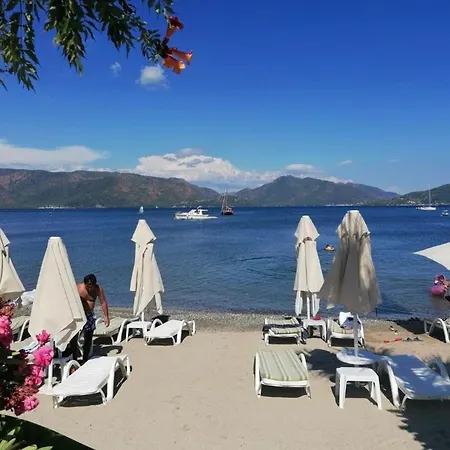 Deniz Manzarali, Plaja 100 Metre, Luks 1